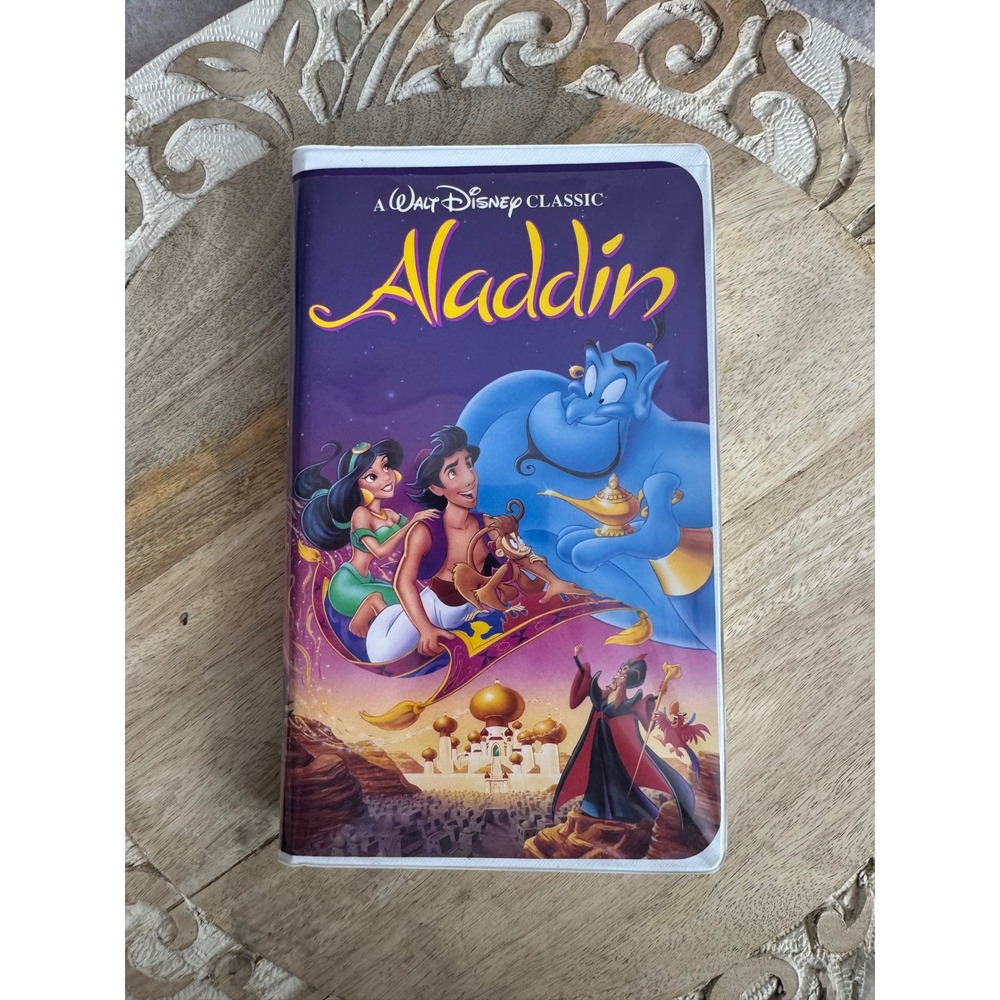 Aladdin VHS Walt Disney Black Diamond Classic 1662 Clamshell Case 1993‎ G NTSC